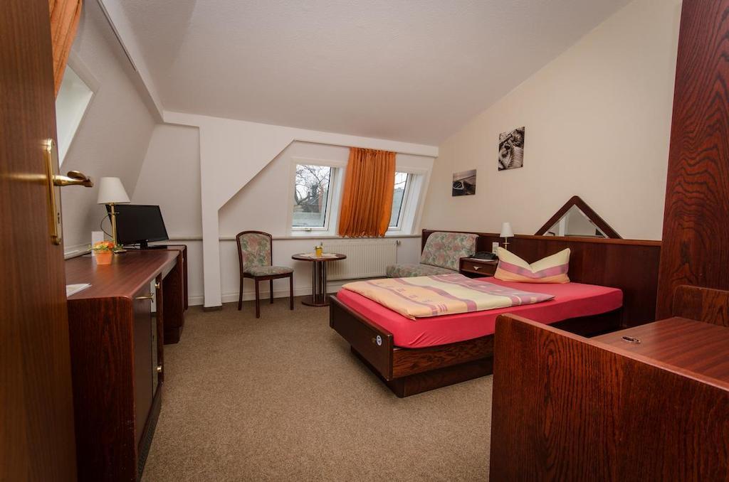 Hotel Siegmar Im Geschaftshaus Chemnitz Room photo